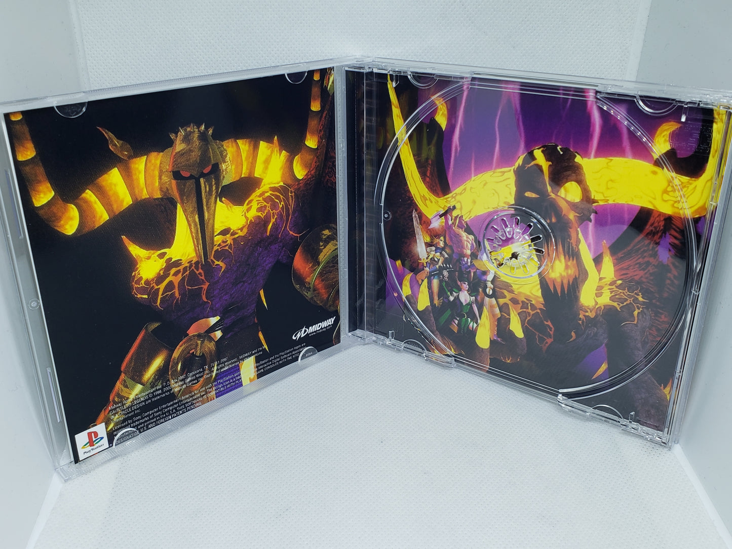 Gauntlet Legends - Custom Case